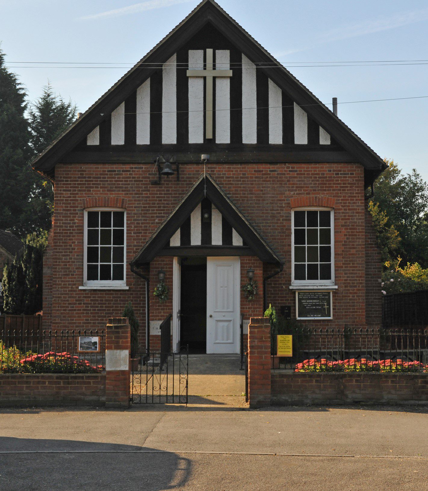 United Reformed Church Perry Hill Worplesdon Parish Council